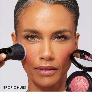 Laura geller nwt baked marble blush tropical hues